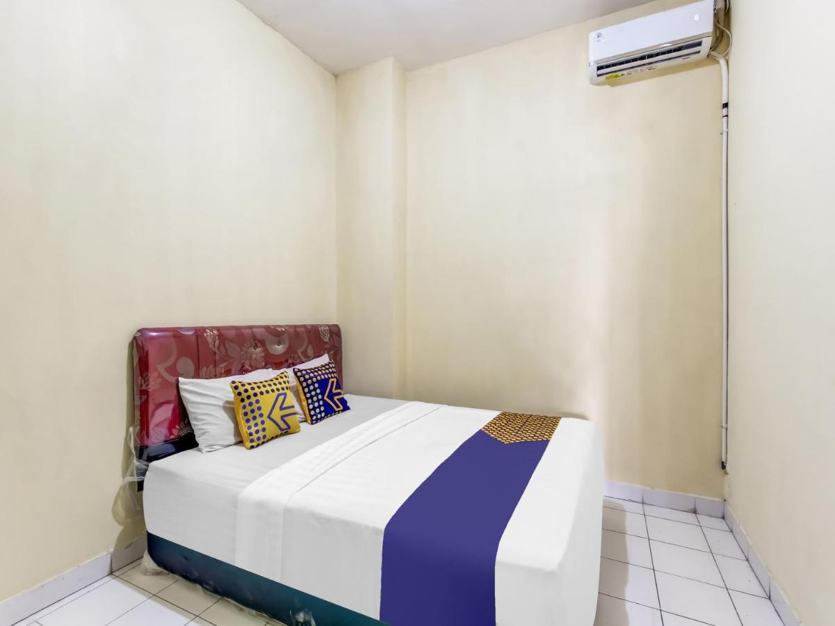 SPOT ON 91374 Asia Stay Semarang Bagian luar foto